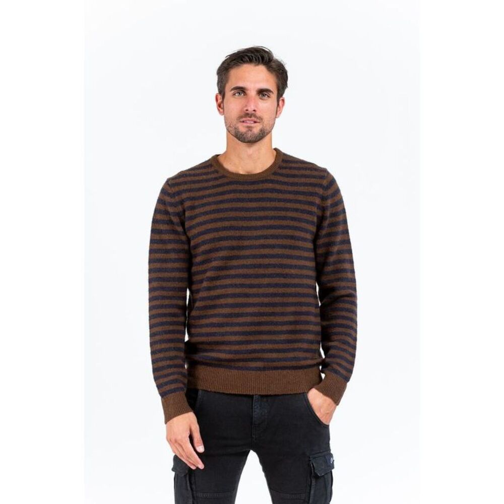 Gas Red Marabou Men's Sweatshirt